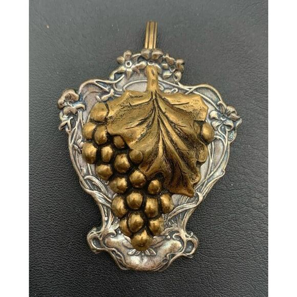 Vintage Handmade Mixed Metal Spoon Utensil Grapevine Dress Clip Brooch Beautiful - Picture 2 of 5